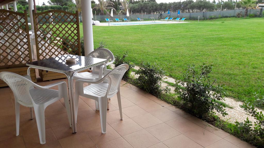 Agliadò Vila Platamona Exterior foto