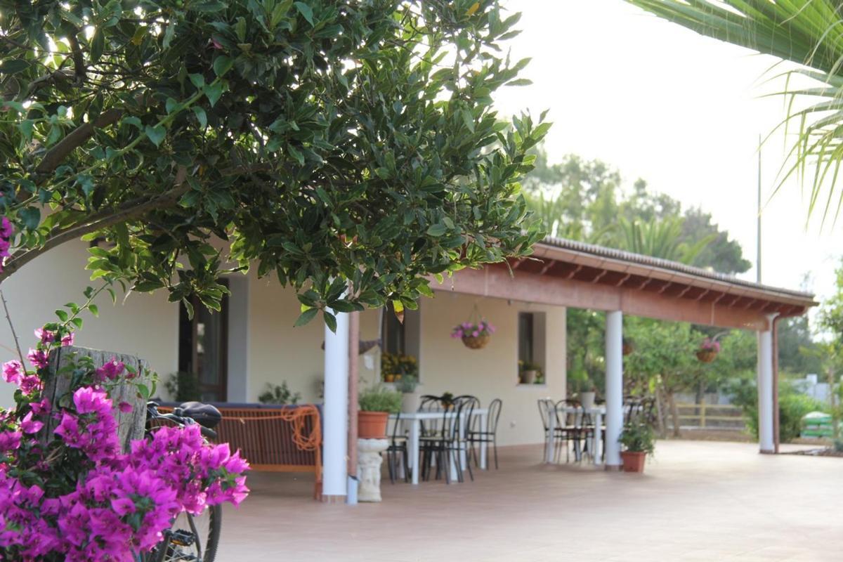 Agliadò Vila Platamona Exterior foto